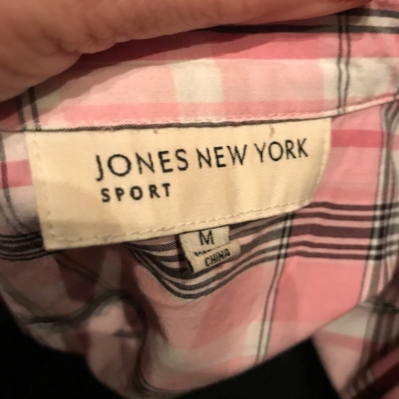 Jones New York Shirt - Picture 2 of 2